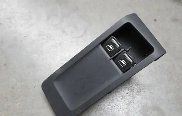 Volkswagen Beetle A5 Electric window control switch 5C5959857A 5C1867255