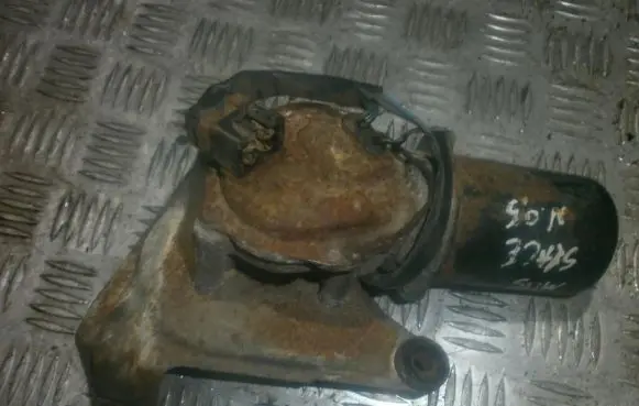 Mitsubishi Space Wagon Wiper motor