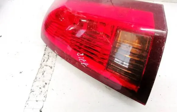 Cadillac CTS Rear/tail lights
