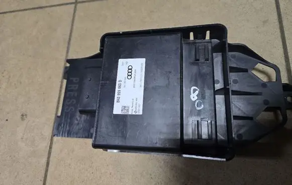 Audi A5 8T 8F Other control units/modules 8K0959663D