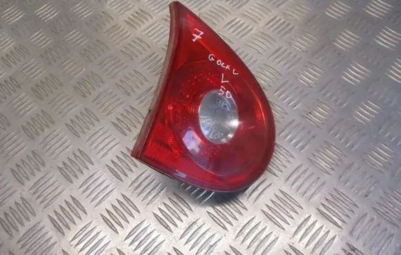 Volkswagen Golf V Rear/tail lights