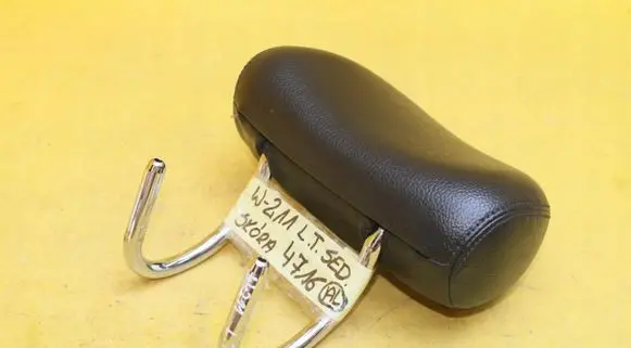 Mercedes-Benz E W211 Rear seat headrest 