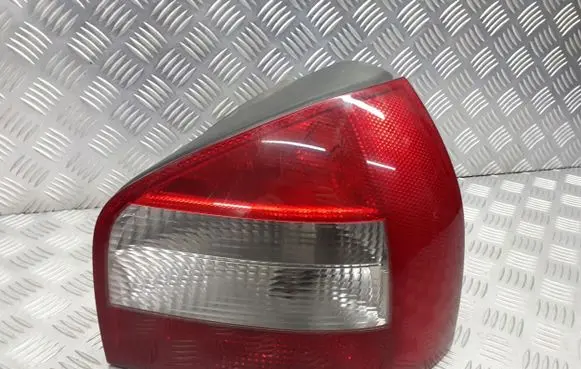 Audi A3 S3 8L Rear/tail lights 8L0945096B