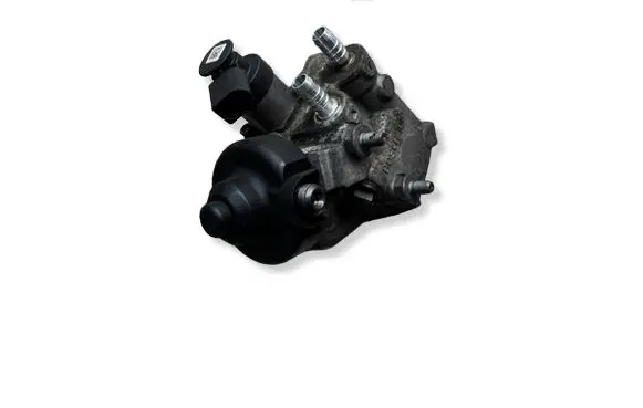 Volkswagen PASSAT B7 Fuel injection high pressure pump 0445010526 03L130755L