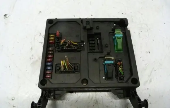 Ford Galaxy Fuse box set S110730100