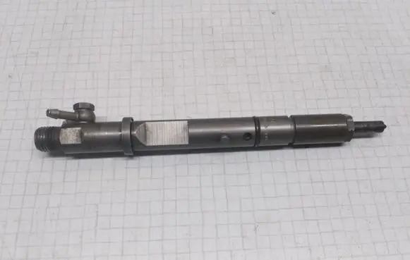 Audi A6 S6 C5 4B Fuel injector 059130201B 0432133818