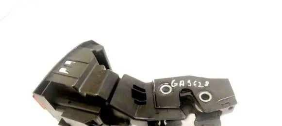 BMW 1 E81 E87 Seat back rest lock catch 7118819 387359000
