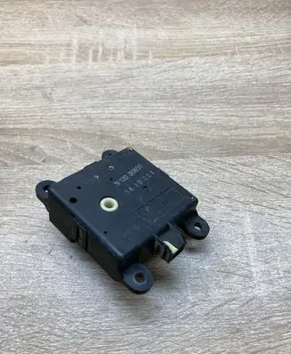 Nissan 350Z Air flap motor/actuator 3F12030850