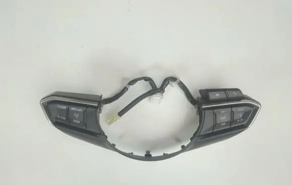 Mazda 6 Steering wheel trim 75L089