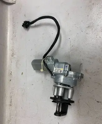 Volkswagen Transporter - Caravelle T6 Sliding door latching motor 7E0843766A
