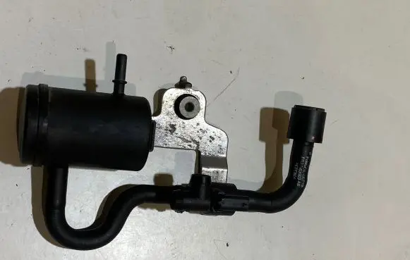 Ford Mustang VI Breather/breather pipe/hose FR3C6J003AB
