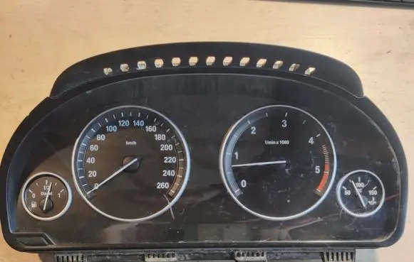 BMW 5 F10 F11 Speedometer (instrument cluster) 922761301 9227613 205957304