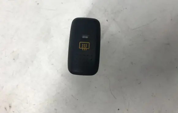 Honda HR-V Windscreen/window heater switch M17071 S50M17071