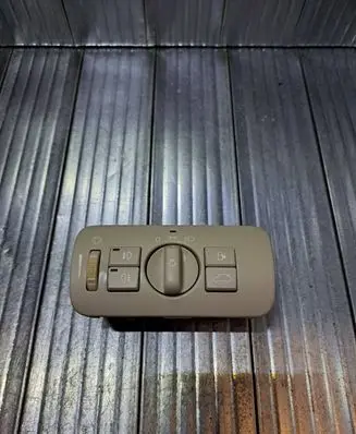 Volvo S80 Light switch 30739418 04067322
