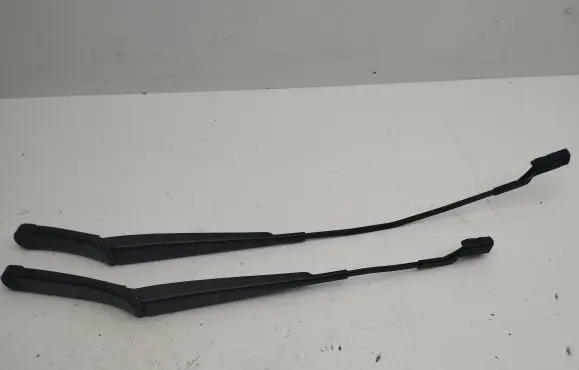 Volkswagen Golf VIII Windshield/front glass wiper blade 5G2955409 5G2955410B