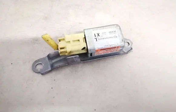 Subaru B9 Tribeca Airbag deployment crash/impact sensor 98236xa01a 187900-1821