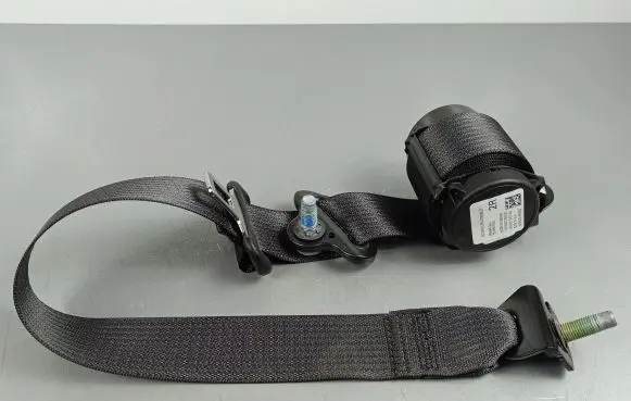 Jeep Grand Cherokee WL Rear seatbelt P6XH94TX7AA