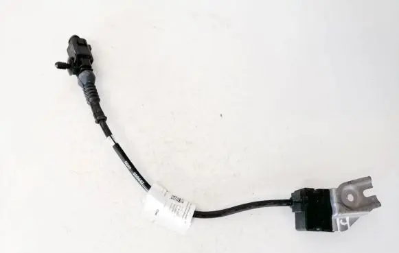 Audi Q7 4L Sensor 15179200321 15.1792-0032.1