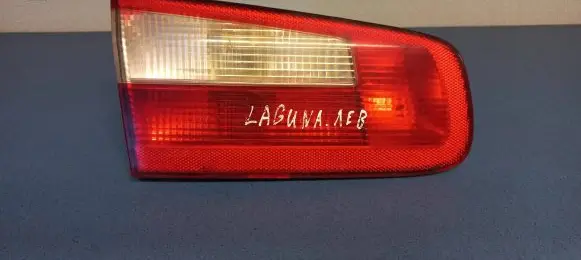 Renault Laguna II Rear/tail lights 8200002475