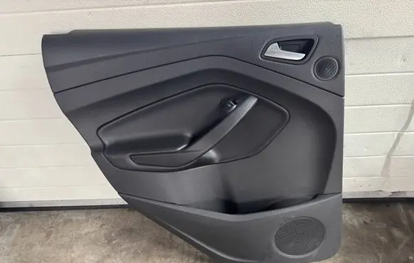 Ford Kuga II Coupe rear side trim panel 