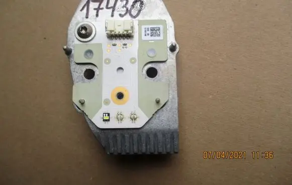 Renault Clio IV Xenon control unit/module MK10600654
