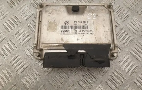 Seat Toledo II (1M) Engine control unit/module 038906012BT