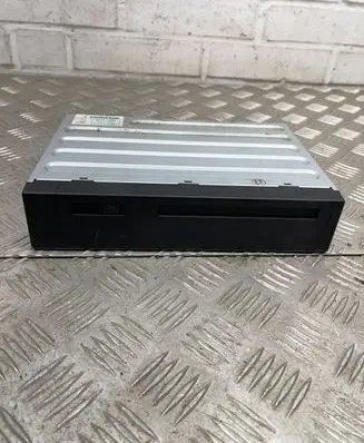Toyota Prius (XW20) Navigation unit CD/DVD player 8684150100