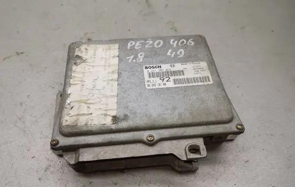 Peugeot 406 Engine control unit/module 0261204066 9624518180