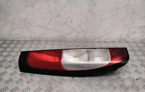 Mercedes-Benz Vito Viano W639 Rear/tail lights A6398201664