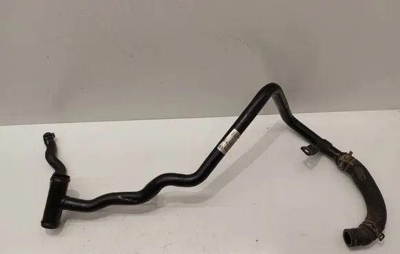 Engine coolant pipe/hose
