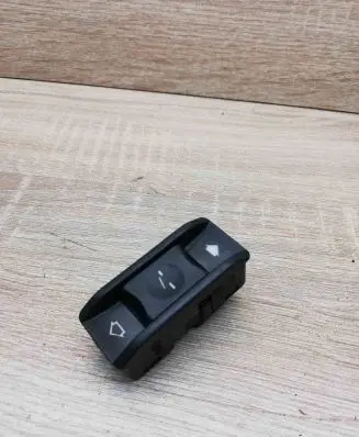 BMW 3 E46 Sunroof switch 8352182
