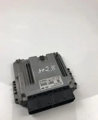 KIA Ceed Engine control unit/module