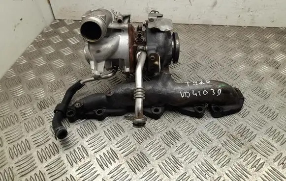 Volkswagen PASSAT B8 Turbo 04L253056G