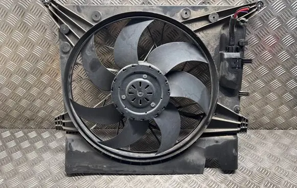 Volvo XC90 Electric radiator cooling fan 30612864 250510 EC138Y19