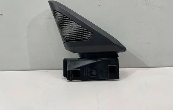 BMW Z4 g29 Dash center speaker trim cover 7431805