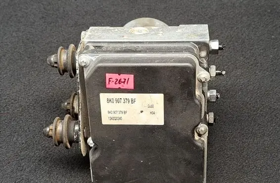 Audi A5 8T 8F ABS Pump 8K0907379BF 8K0614517ED