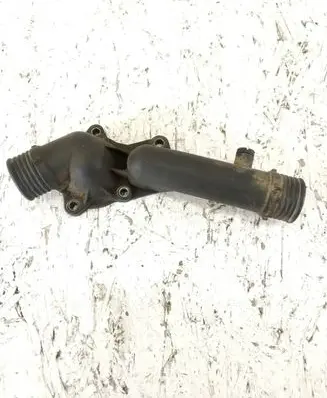 BMW 5 E39 Thermostat housing PA66GF30