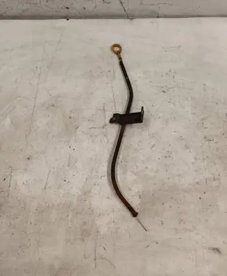 Toyota Auris E180 Oil level dip stick 