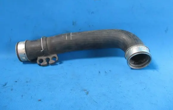 Volkswagen Golf Plus Intercooler hose/pipe 1K0145838C