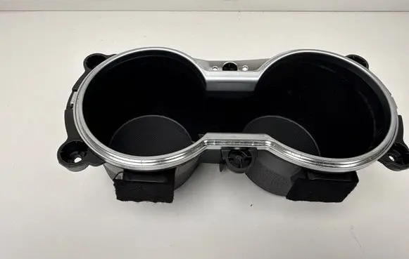 Hyundai i30 Cup holder front K0HGD80208