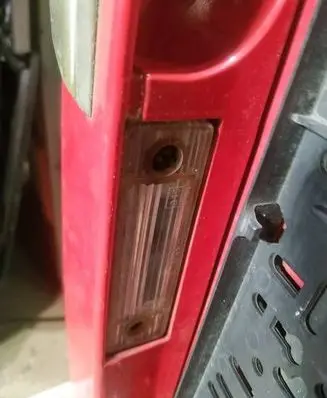 Chevrolet Kalos Number plate light