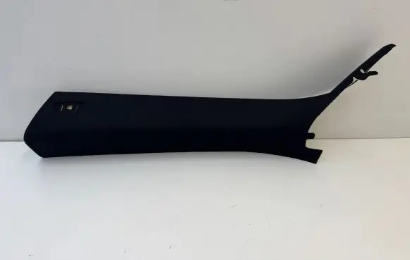 BMW 6 F12 F13 (A) pillar trim 8051013