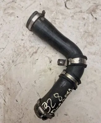 Ford Fiesta Engine coolant pipe/hose 967237680