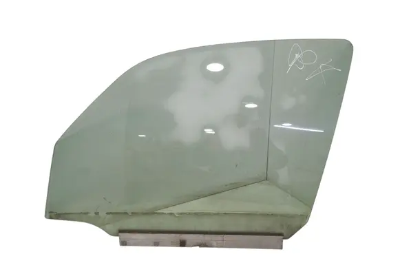 Opel Meriva A Front door window glass four-door