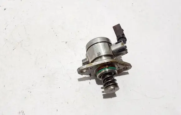 Mercedes-Benz GLE W167 Fuel injection high pressure pump A2540700400