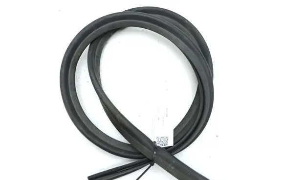 Volkswagen Crafter Engine compartment rubber 7C0823723