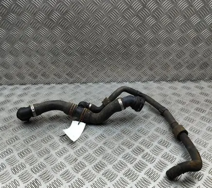 Engine coolant pipe/hose