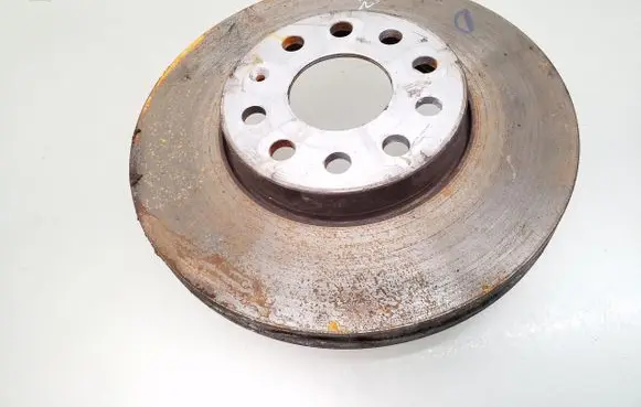 Audi Q2 - Front brake disc