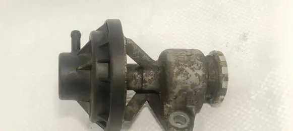 Volkswagen Caddy EGR valve 038131501BC