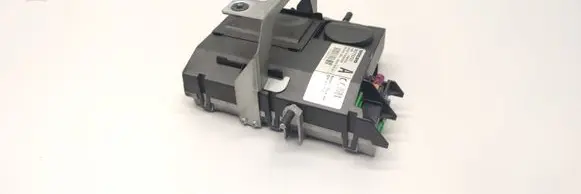 Volvo XC90 GPS navigation control unit/module 30775722 82606W33 2204359A
